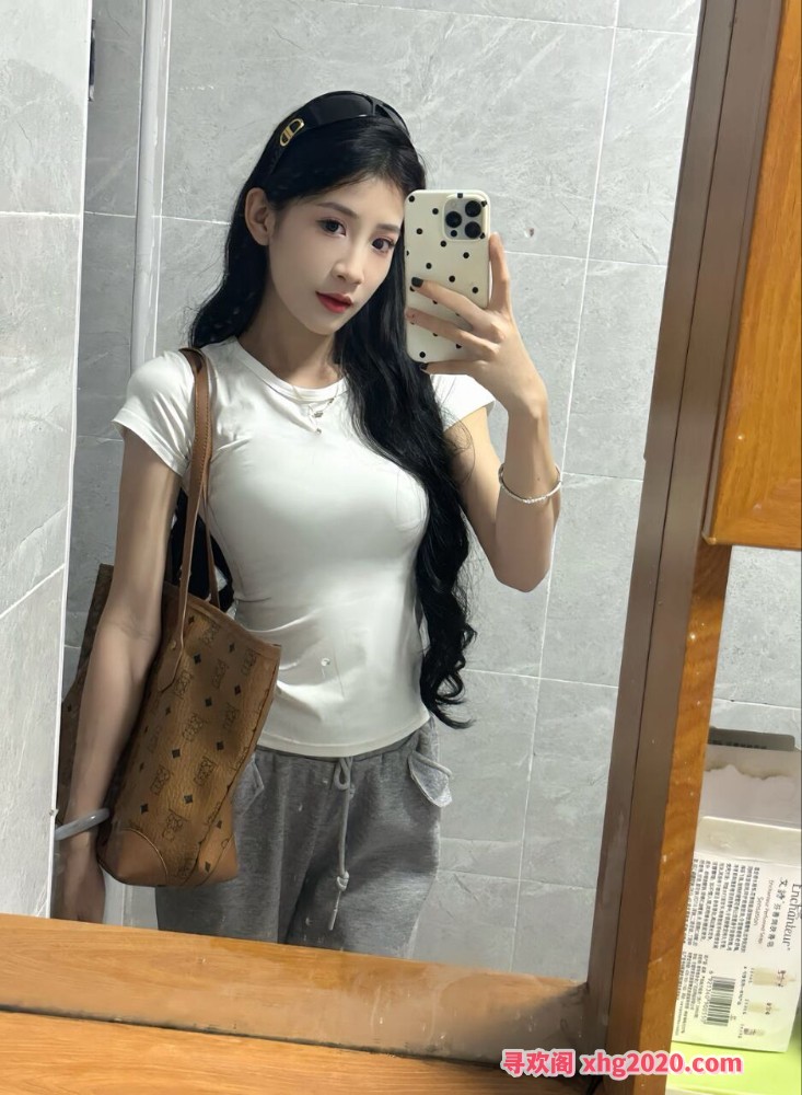 杭州听指挥的尤物妹子