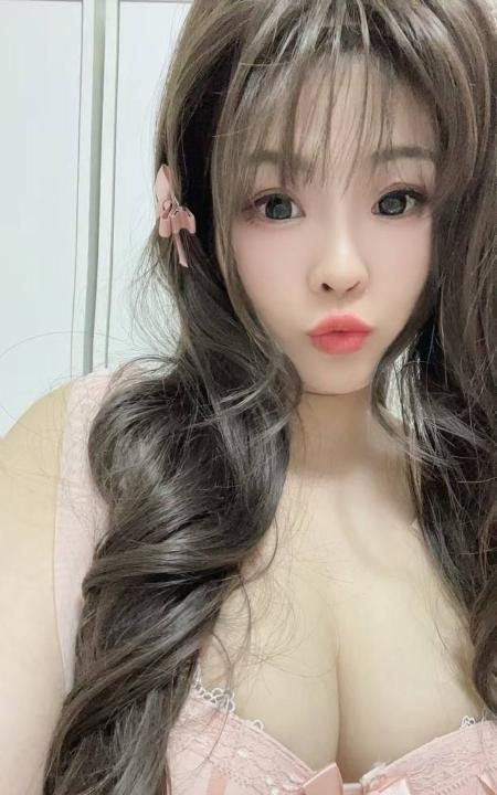 青山服务系林月月