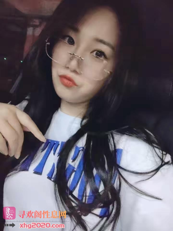上海-刚下海的小姐姐 这种叫床叫的最骚了