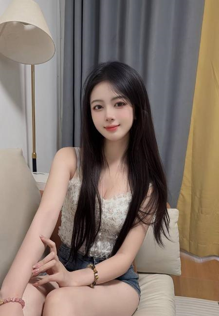 清纯俏皮颜值嫩妹