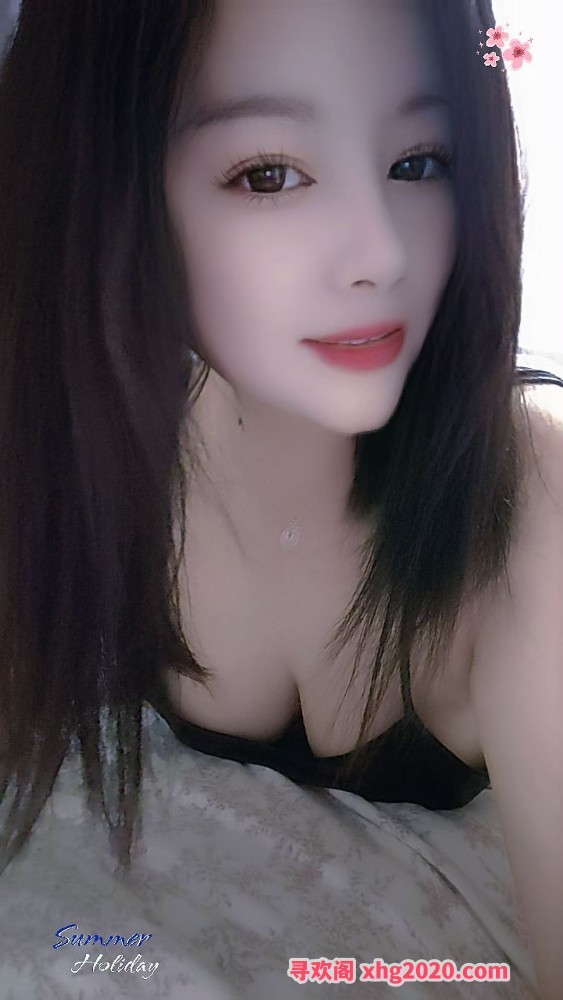 闵行月月
