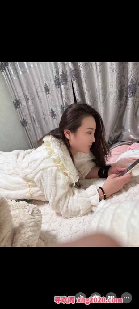 在艹小葡萄