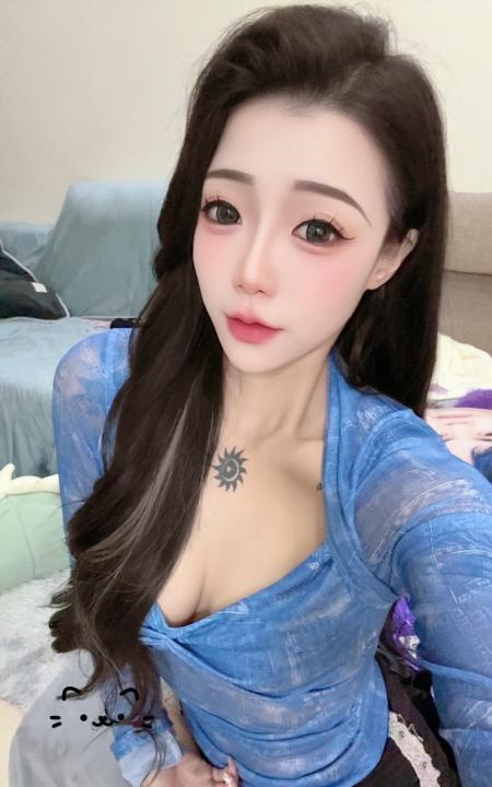 闵行小尤物青雪