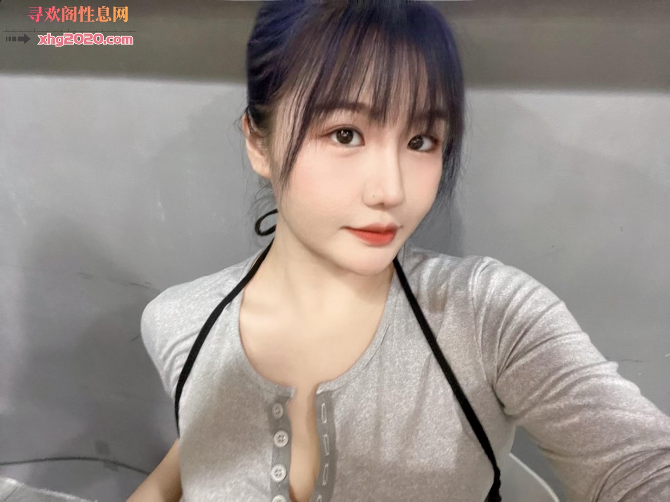 济南略丰满舞蹈妹子