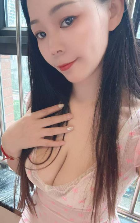 汉口舌吻小姐姐