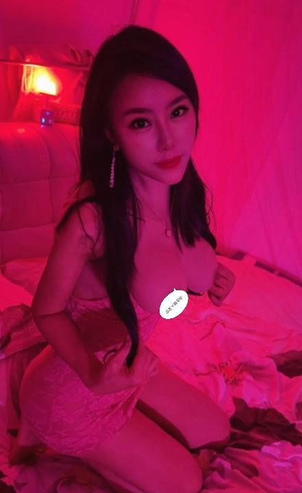 天河黑丝美女腿精