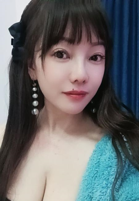 挺有感觉的熟女