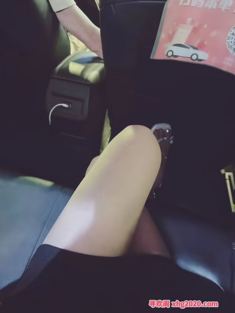 大奶骚妇