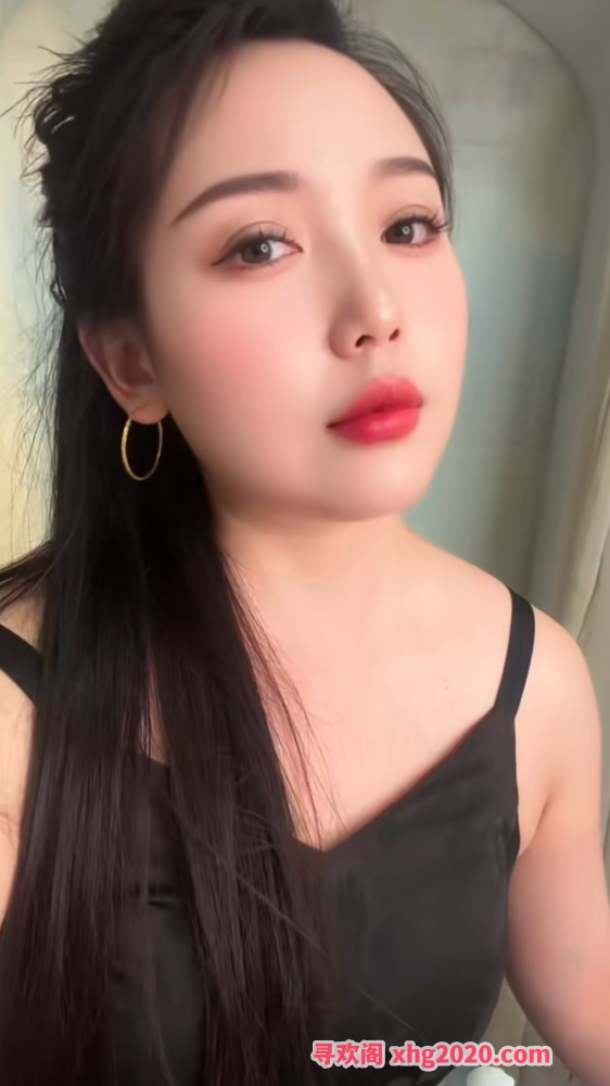 长相公主范的小尺美女