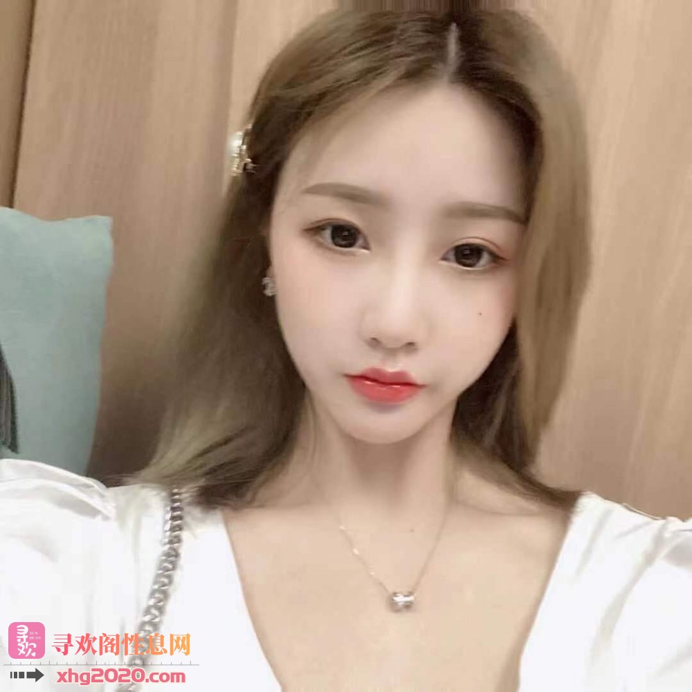 青岛李沧风骚口活好的小嫩妹