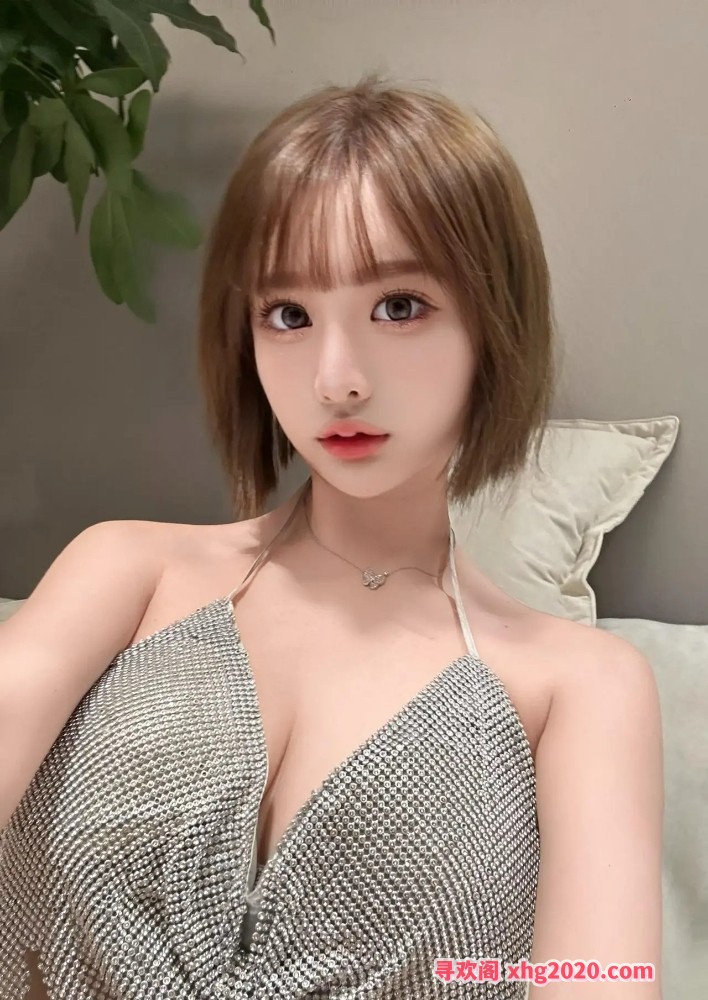 佛山高挑白嫩身材火辣妹