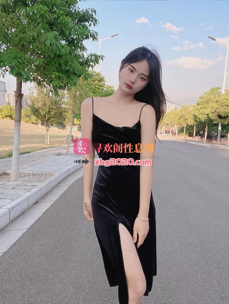 广州-21岁极品小仙女粉嫩逼紧水多刚下海