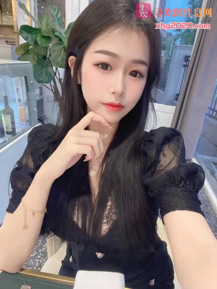 北京风骚性感屁股花样多小妹