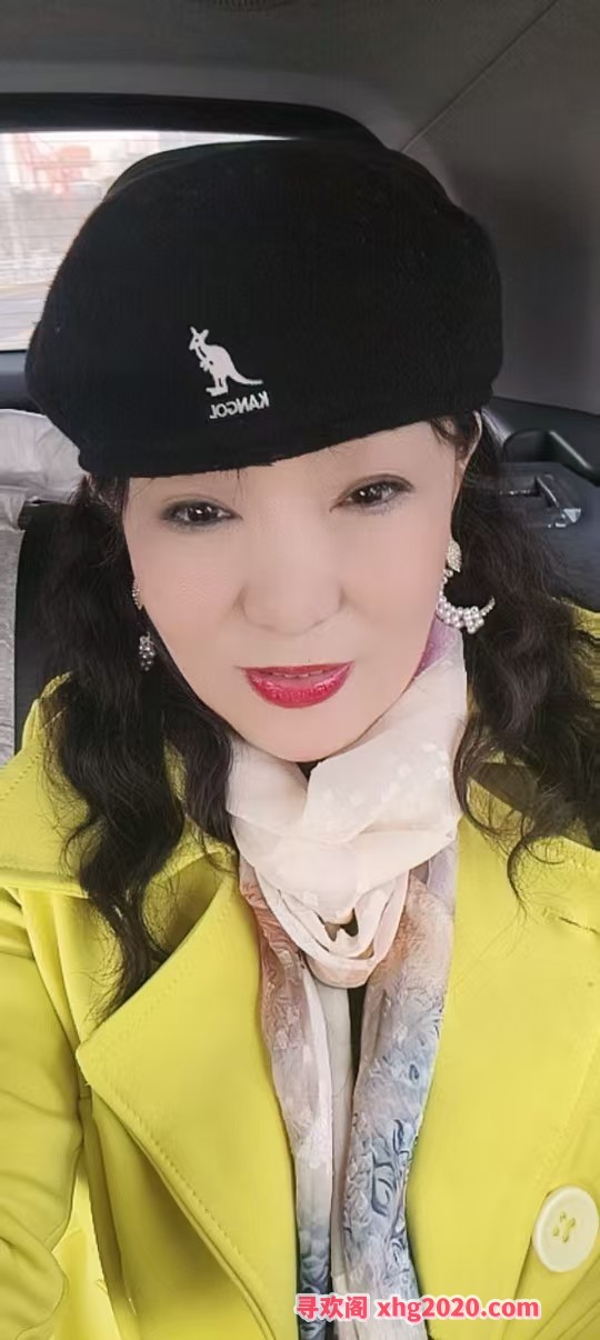 双飞巨臀母女花