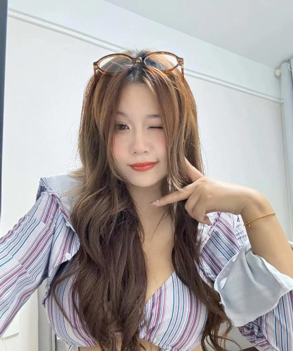 天河骚妹小花