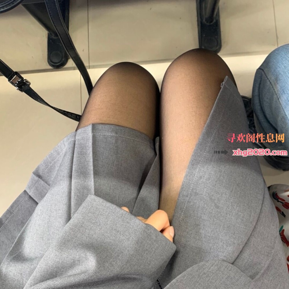 武汉年轻小姐姐