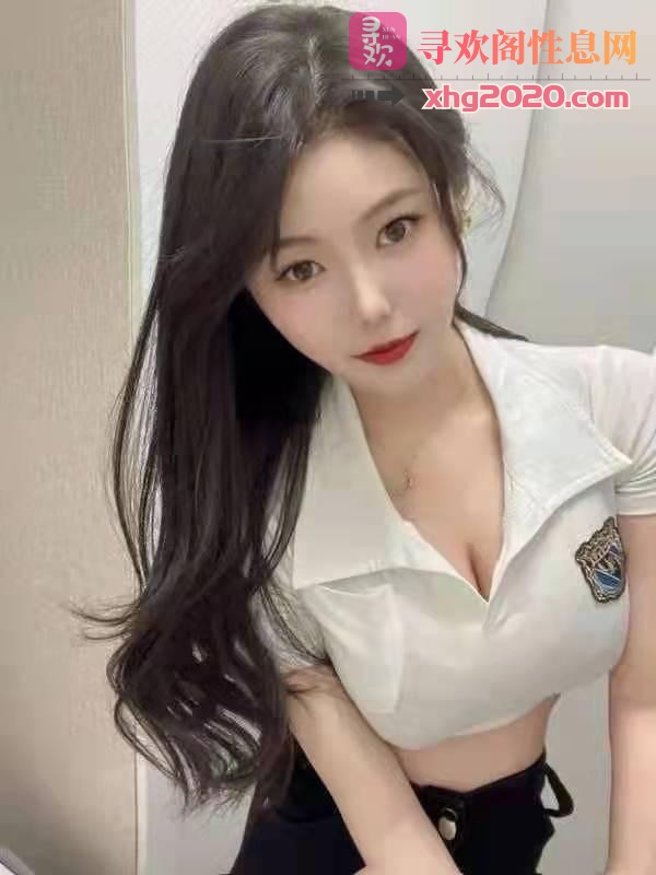粉嫩多水小骚货