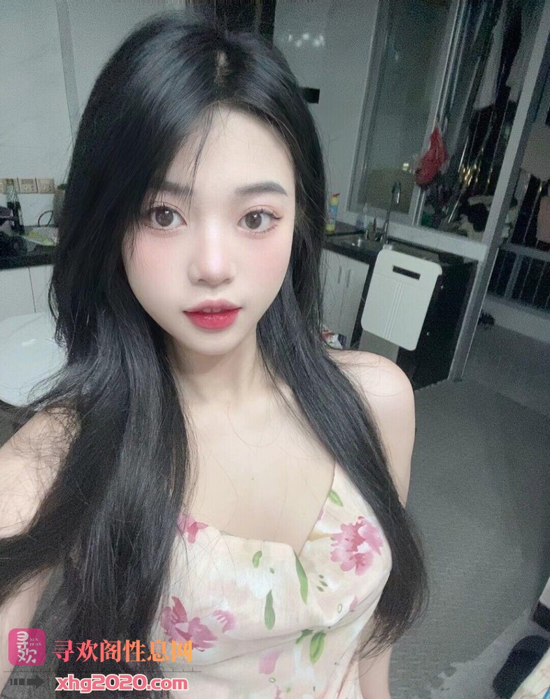 成都成华小骚货  b紧多水