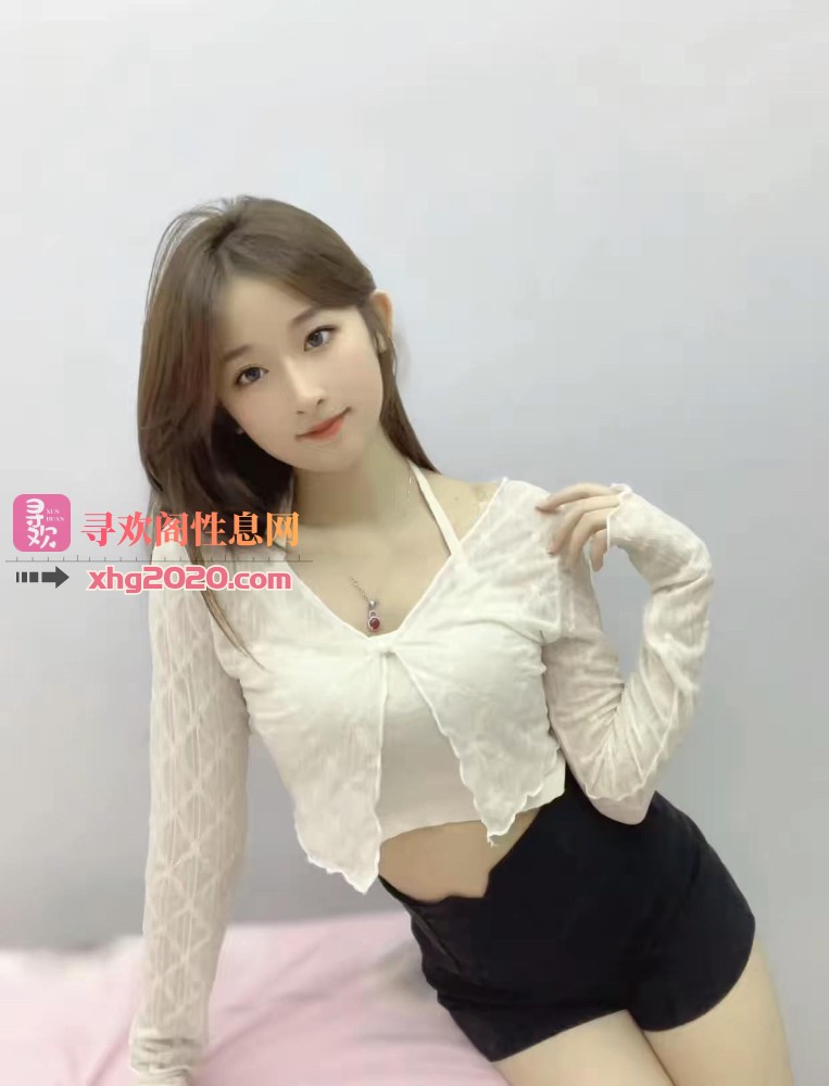 太原刚下海做兼职，狼友推给我的，妹妹很热情