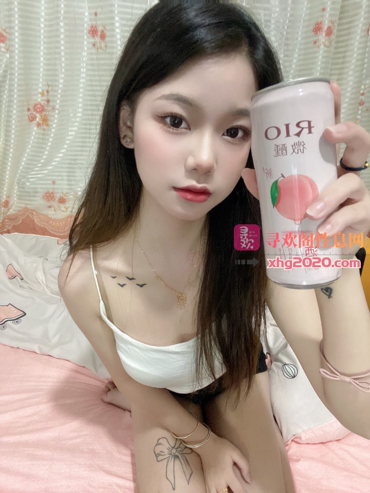 性感大奶小骚货   b紧水也多