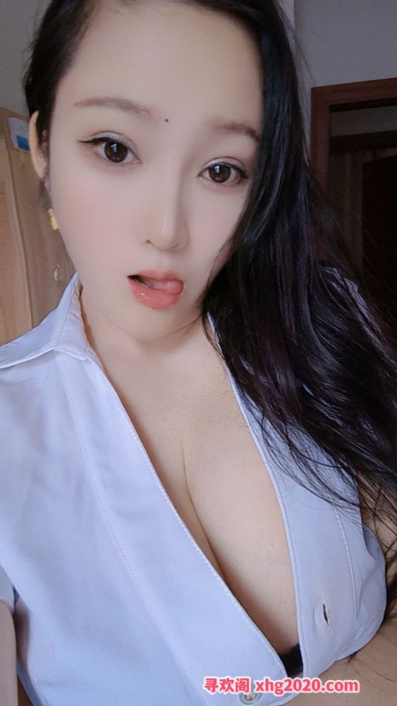 纯天然巨乳可儿