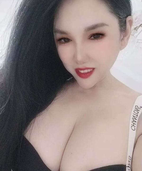 新吴区大胸姐