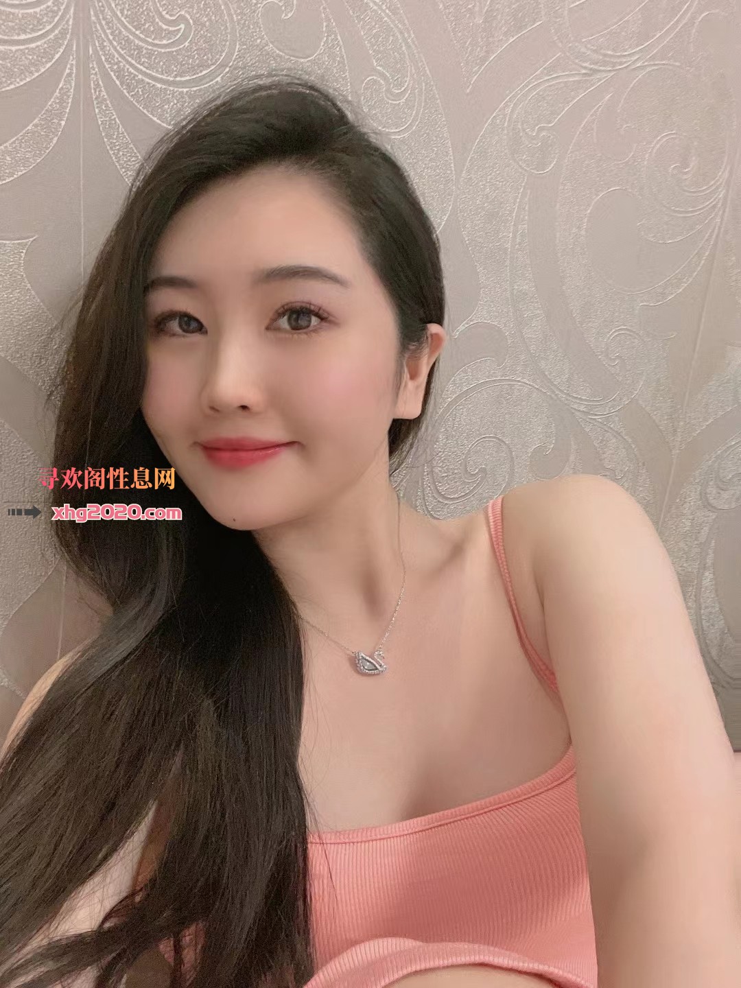 武侯大胸高颜值御姐