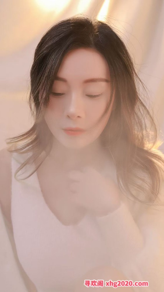 爱舌吻漫游少妇