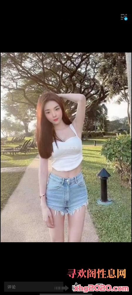 身材不错的嫩妹