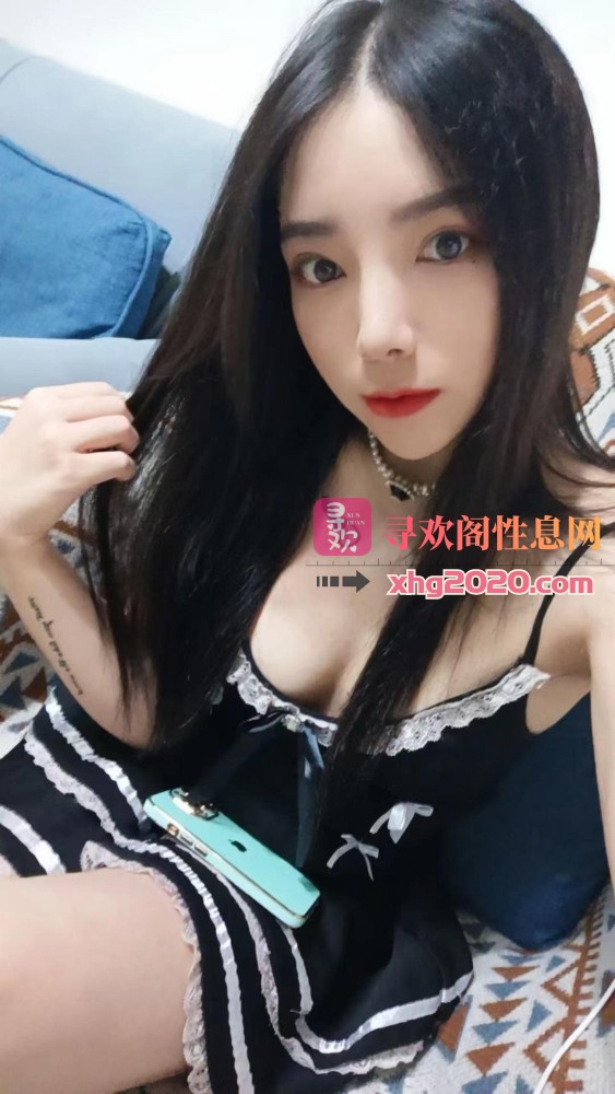 海珠制服小骚货   口活一绝