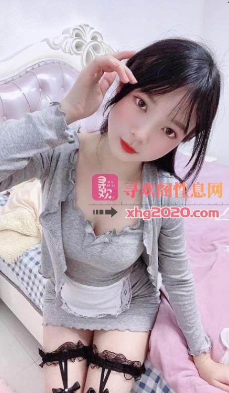 年轻兼职小嫩妹  下面水多多