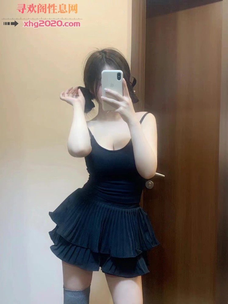 朝鲜族妹子小穴能刺水