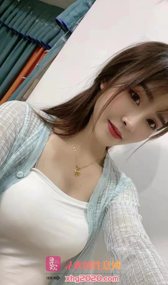 性感小骚货   b紧水多口活一绝