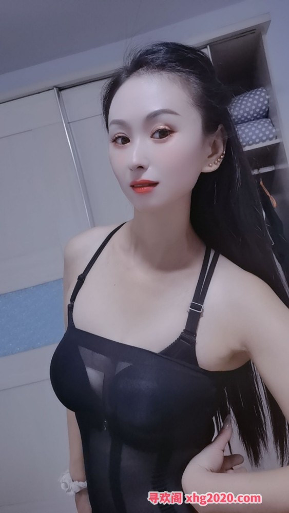 让人上瘾的妹子