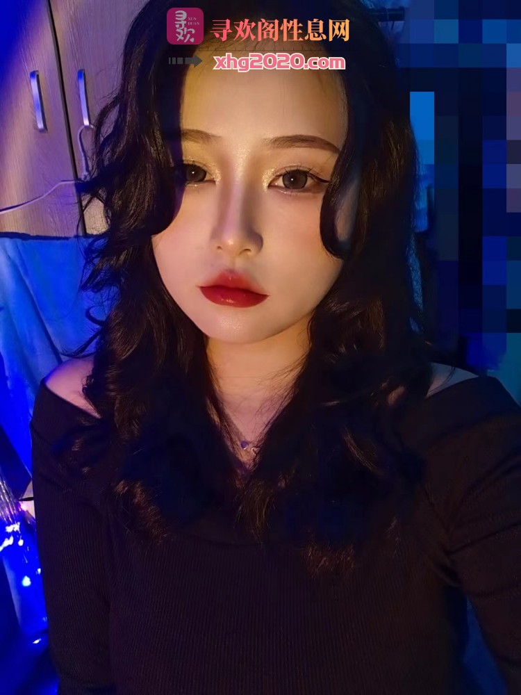 宝安性感大奶小骚货