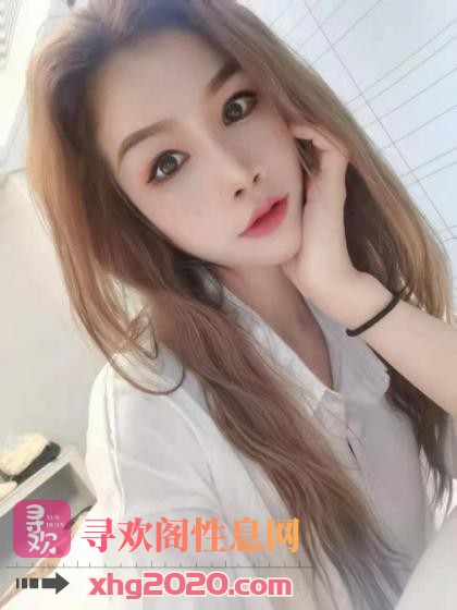 漂亮丰满妹子