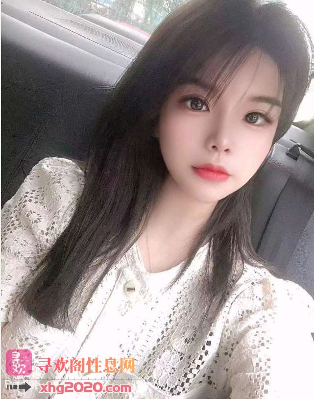 长发漂亮妹子