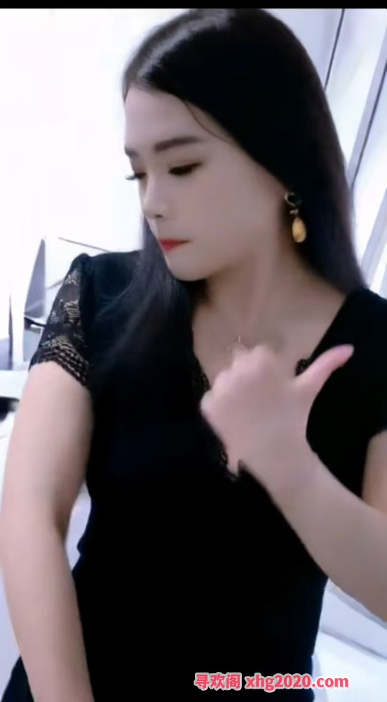 验证巨乳肥臀少妇