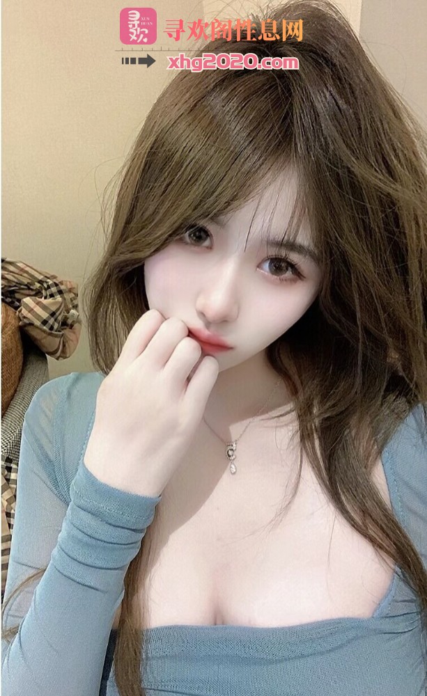 高颜值小姐姐腿长皮肤好