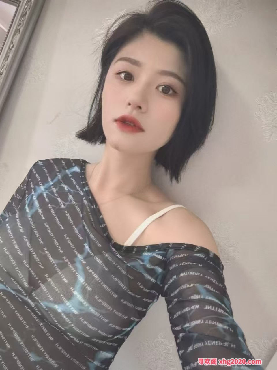 郑州大长腿无声妹纸雅雅