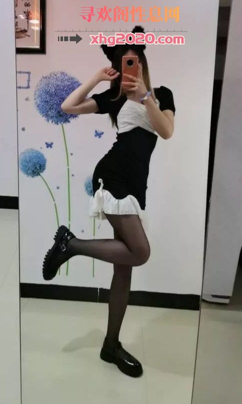 小家碧玉型的温柔小妹