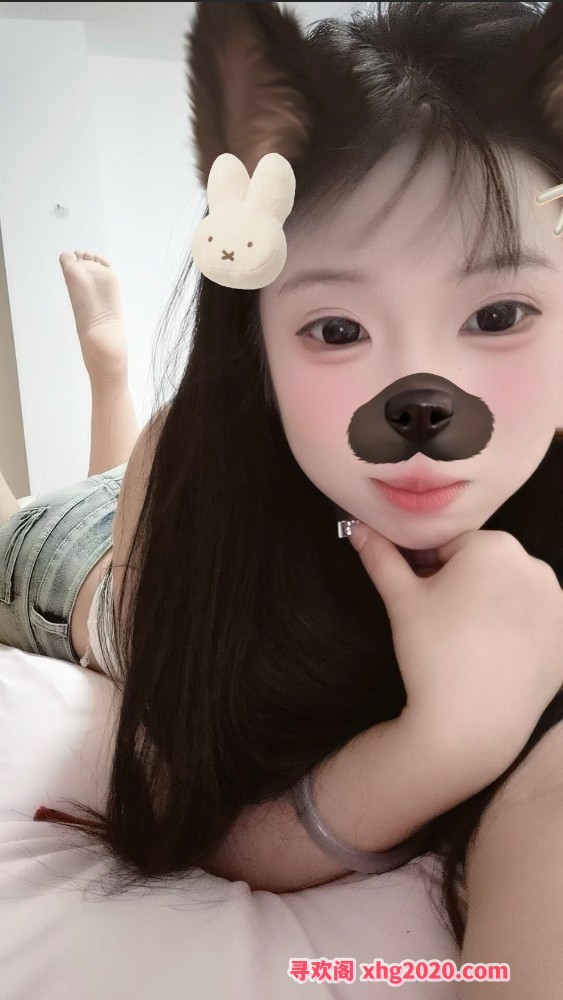 在校大奶妹