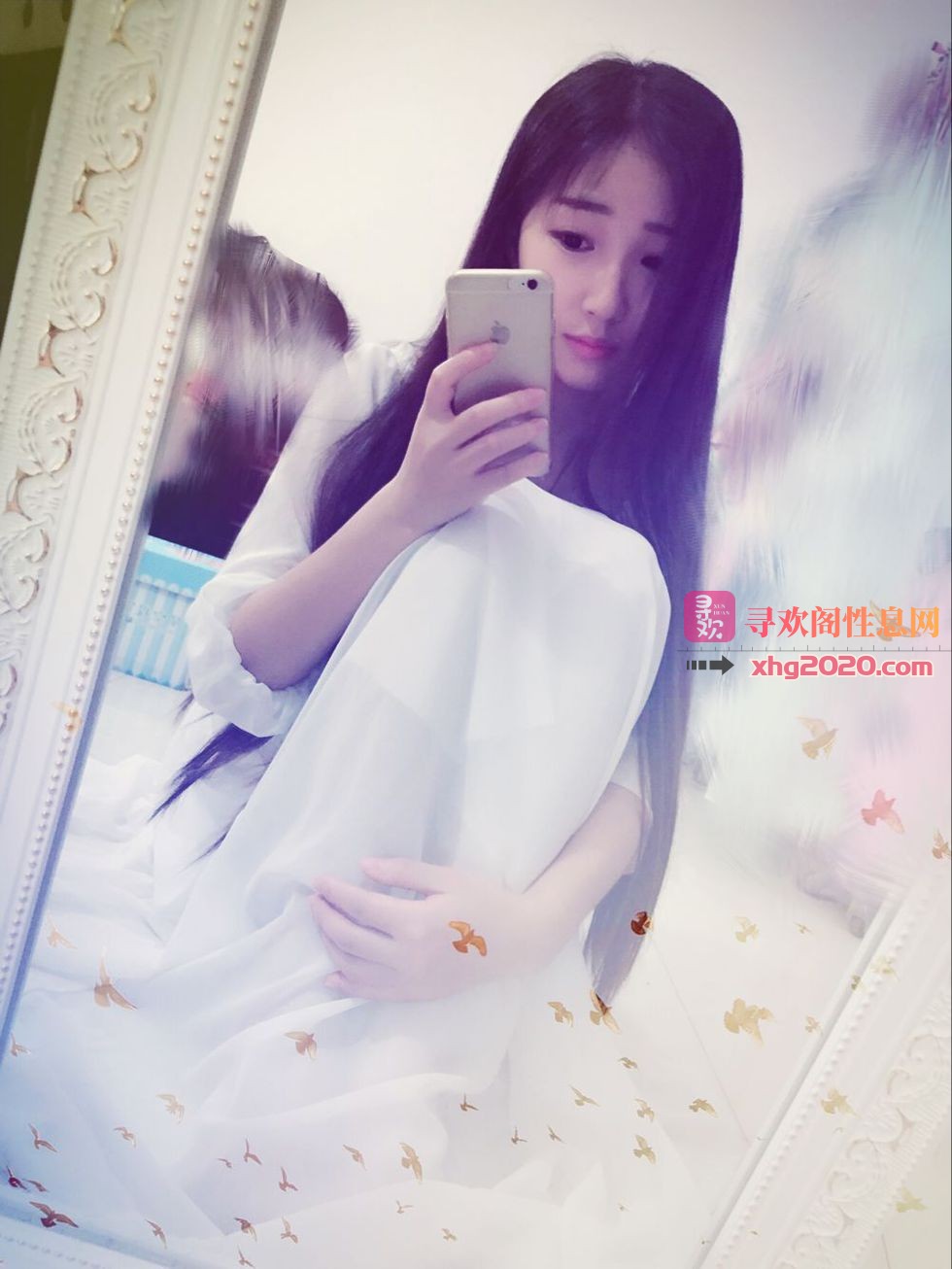 北京舌吻绿茶小嫩货，一双大长腿紧紧的