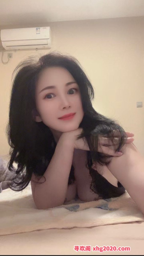 巨乳熟女