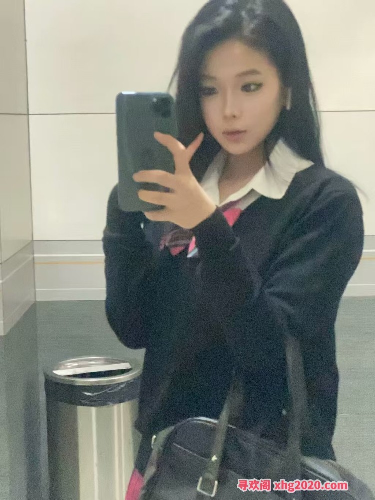 江宁18岁学生妹