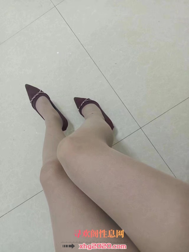 南宁少妇泄火，b紧水多