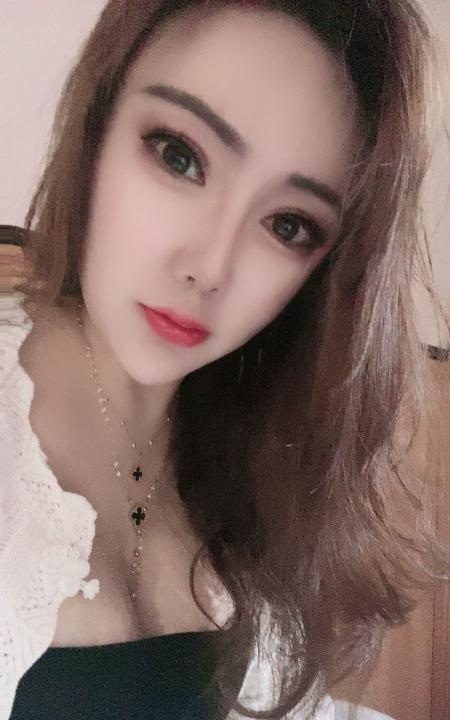 閪紧水多骚货