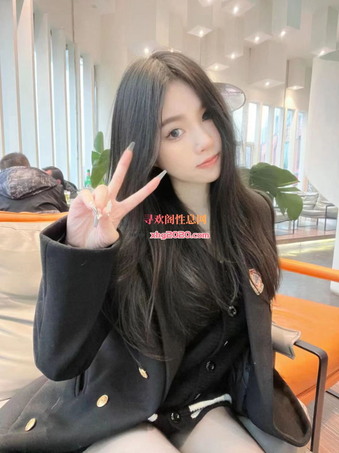 喜欢穿丝袜制服的妹妹