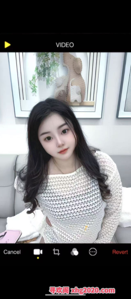 丰满蜜桃