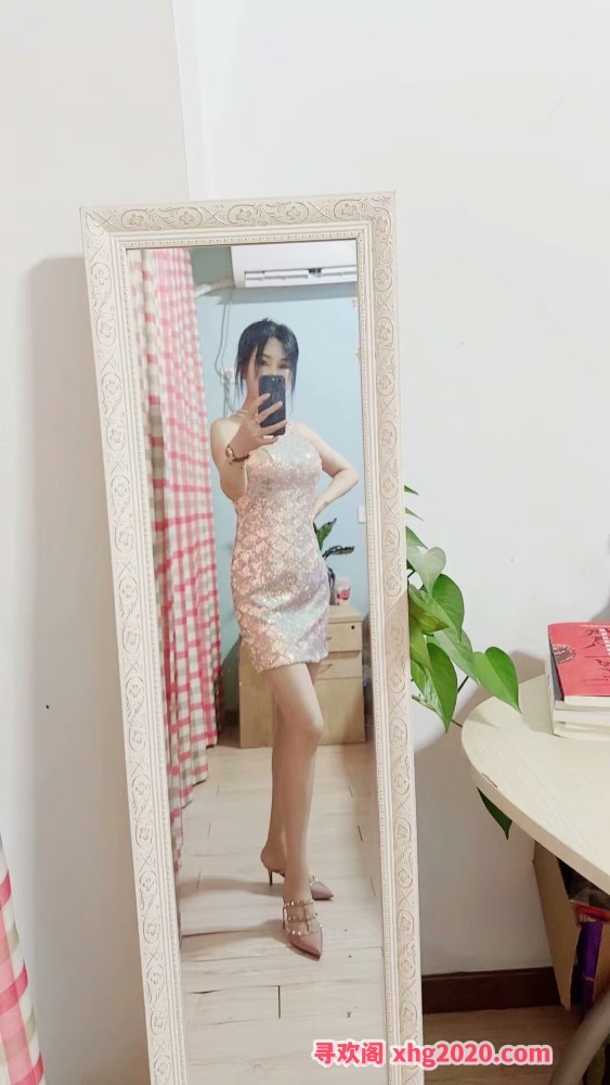 宝龙公寓少妇